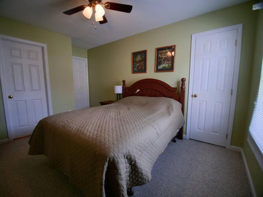 Villa The 737 - Games & Good Times In The Smoky Mountains! Pigeon Forge Exterior foto